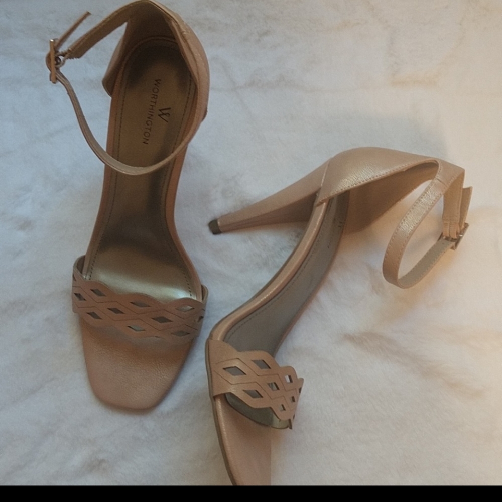 New Rose Gold Worthington Stiletto Heels w/ Ankle Strap Sizes 6.5, 9 and 10